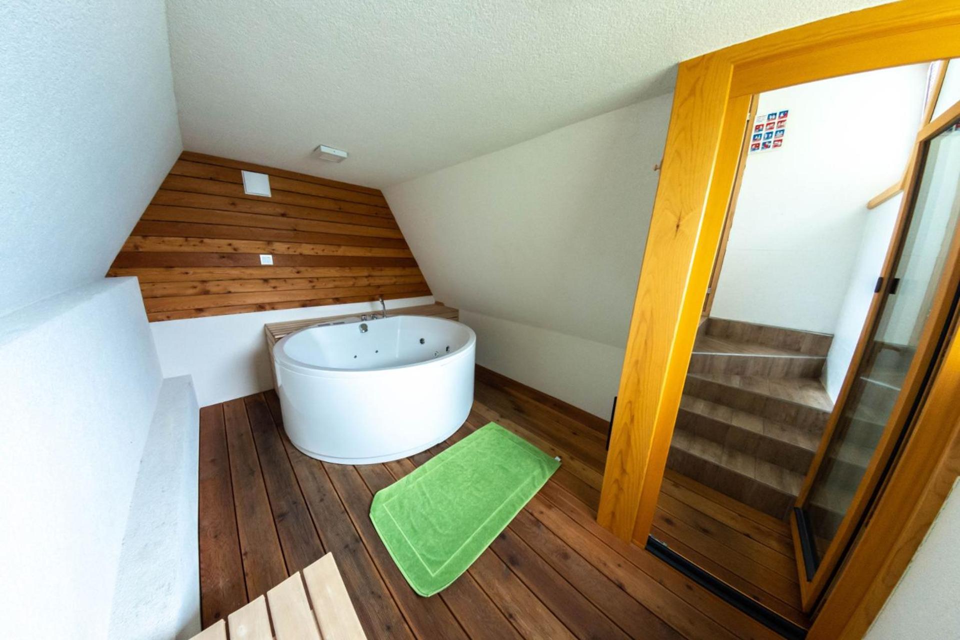 Apartments Beeland Skok Mozirje Kamer foto